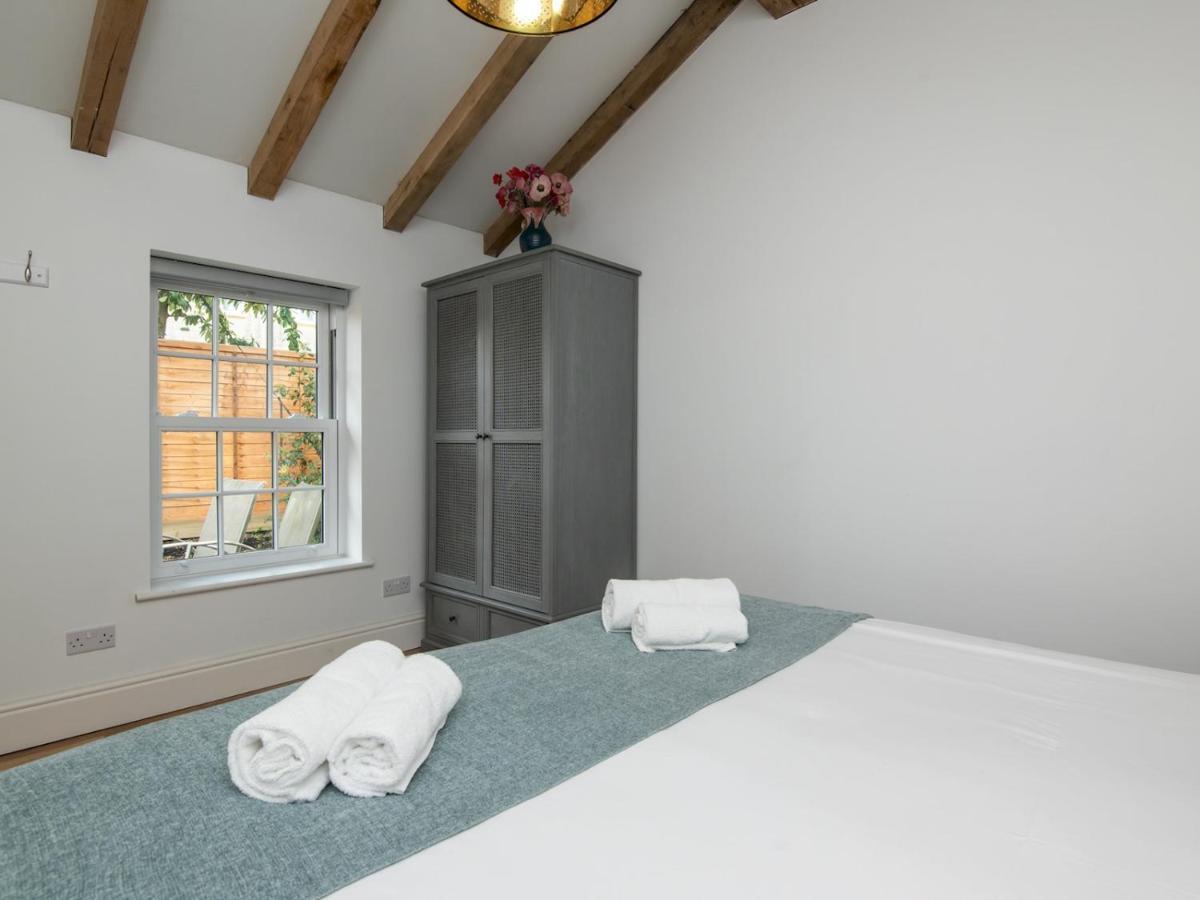 Pass The Keys Charming Garden Cottage With Parking Bath Buitenkant foto