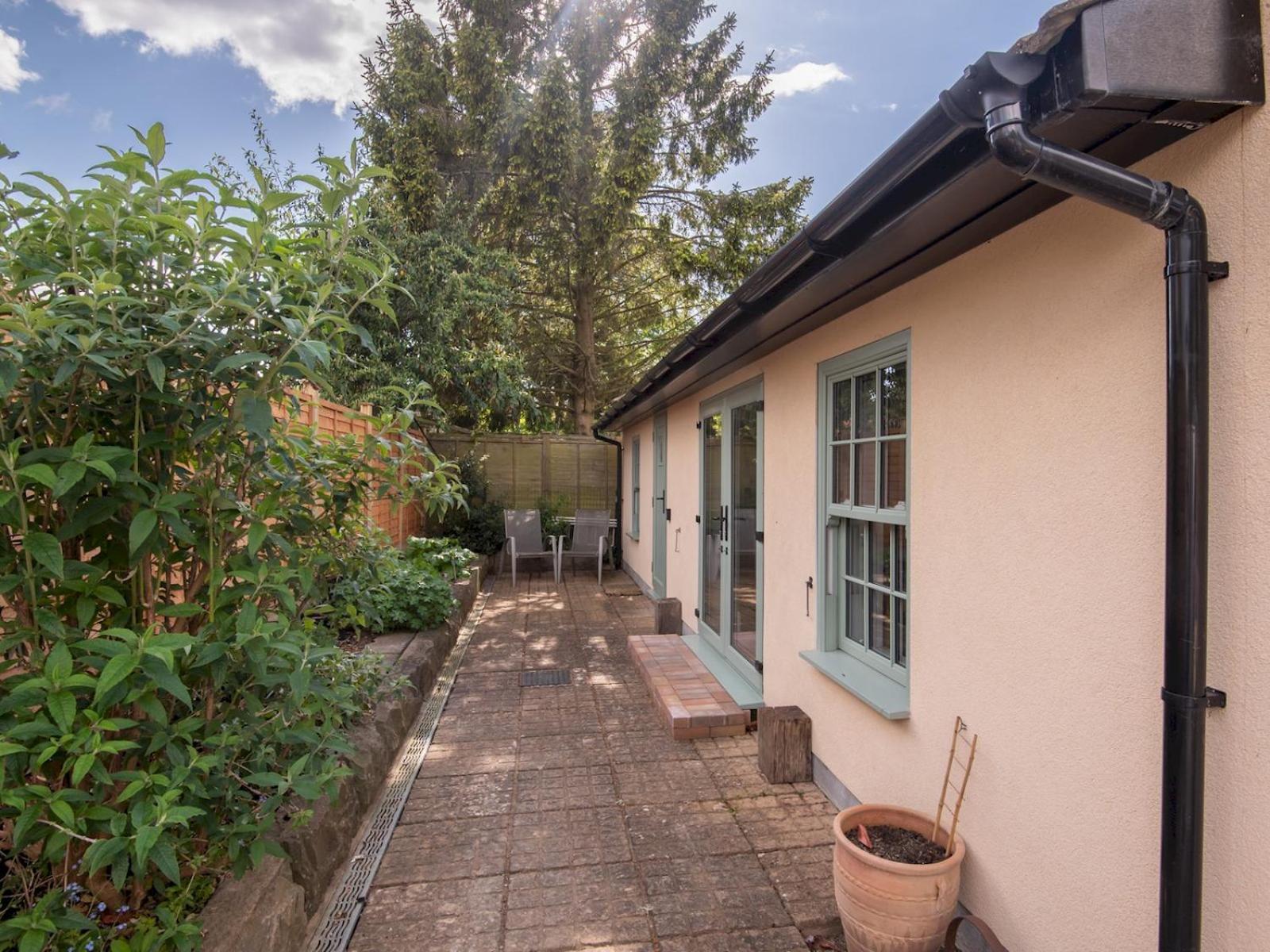 Pass The Keys Charming Garden Cottage With Parking Bath Buitenkant foto
